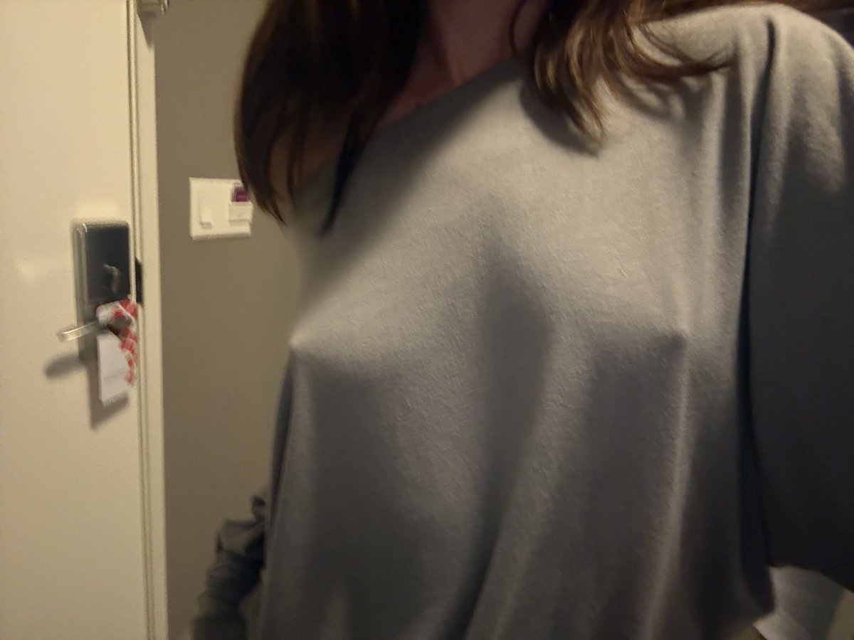 luckylulie's tweet photo. hard nips are an accessory https://t.co/vNeXppAo4Y
