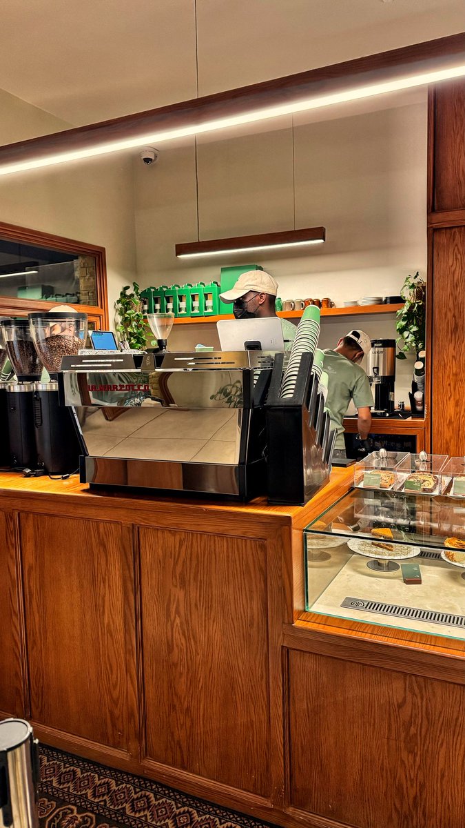 ldl11z's tweet photo. حَيـْ ☕️ https://t.co/PNrkPW8soK