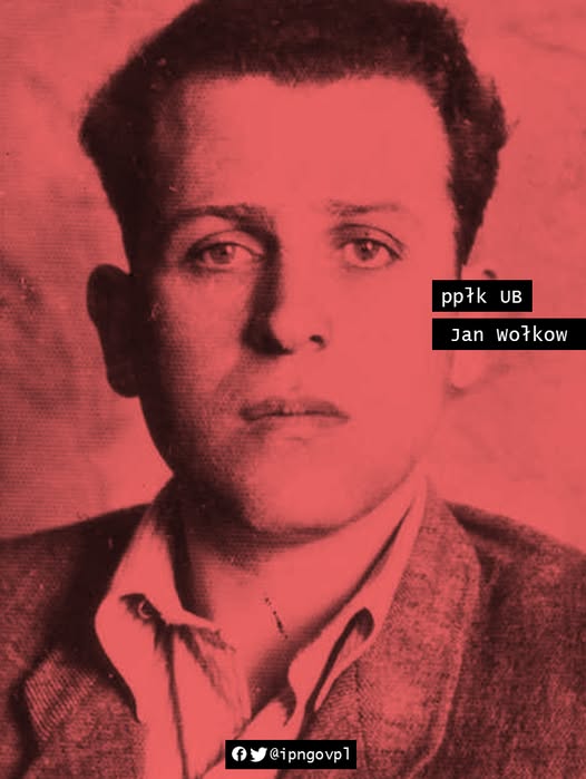 AnitaSchelde's tweet photo. Wielu Uczniów pyta mnie :
"Proszę pani...czy Hitlera, Stalin i banderowcy wymordowali całą Elitę Narodu Polskiego ???".
Nie. Resztę Elity dorżnął po 1944 r. UB-ecki motłoch.

TOP-ka zbrodniarzy , odpowiedzialnych za Zagładę Crème de la Crème Narodu Polskiego ⬇️❗️

- płk. UB Józef Goldberg #Różański
- płk. UB Izydor Kurc #Czaplicki
- płk. UB Adam Umer #Humer
- gen. UB Mojżesz Bobrowicki #Mietkowski
- gen. KBW Dawid Szwarc #Hübner
- płk. UB Anatol Fejgin
- płk. UB Chaim Wołkow
- Kopel Klejman #Szymonowicz
- płk. Salomon Morel
- płk. UB Julia Brystiger
- płk. UB Józef Jungman #Jurkowski
- kpt. UB Jerzy Kędziora
- mjr UB Jerzy Kaskiewicz
- płk. UB Eugeniusz Chimczak
- kpt. UB Feliks Rosenbaum
- płk. UB Izaak Fleischfarb #Światło
- płk. UB Józef Dusza
- kpt. UB Roman Laszkiewicz
- kpt. UB Bolesław Heller #Halewski

Przykład ZBRODNICZEJ działalności ⬇️

Więzienie karno-śledcze nr III w Warszawie tzw. "Toledo".
Męczeńską Śmiercią zginęło w nim ok. 1 000 Ofiar.
Do dzisiaj odnaleziono 30 z nich...

Kopel Klejman vel Kazimierz Szymonowicz syn Joela i Racheli.
To on zarządzał tym Piekłem na Ziemi.
Zarządzał, torturował i mordował.
Skonstruował w "Toledo" specjalny bunkier w którym wieszał na hakach Ofiary, które sam torturował. Jego ulubioną metodą mordowania był strzał w potylicę oraz wieszanie skazańców na drzewach, znajdujących się na terenie katowni.
W "Toledo" poddawano kaźni nawet dzieci. Według relacji, gdy 13 letni chłopiec prosił przed śmiercią o Księdza, Klejman odpowiedział: „Ja ci będę księdzem, skurwysynu” i kazał go zastrzelić.
Zwłoki Ofiar były mieszane ze śmieciami i zakopywane w dołach z wapnem.
Polscy Powstańcy z WiN kilkukrotnie próbowali go zlikwidować ale tylko raz został ranny. Po tych zamachach MBP przeniosło go do Rawicza a później do Goleniowa.
W latach 60 ten zwyrodnialec po 5 klasach gimnazjum pracował w NBP a później...w Instytucie Badań Jądrowych Polskiej Akademii Nauk.
Nie wiadomo do końca co się z nim stało. Jedni mówią o samobójstwie, inni o otrucie, a jeszcze inni, że widziano go w latach 80. #KomunistyczneZbrodnie

Kochani nawet na chwilę nie zwalniamy tempa !
A nawet ze względu na niepewne czasy...przyspieszamy !
Dlatego :
- klikamy RT
- piszemy komentarze
- dodajemy lekcje do Zakładek 
I nie zapominamy, że pani od historii jest żywą istotą a nie AI i kto może sobie na to pozwolić to wspierała Siłaczkę. Dziękuję !
https://t.co/uYX0ELCMFj