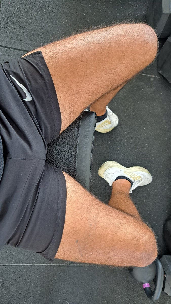 brainfcks's tweet photo. I know you wanna be on your knees sniffing my bulge after my workout with your cashpussy open and ready to be drained.

#findom #gayfidom #sir #cashmaster #finsub #gayfinsub #cashpig #cashfag #paypig https://t.co/7o1piJwsIA