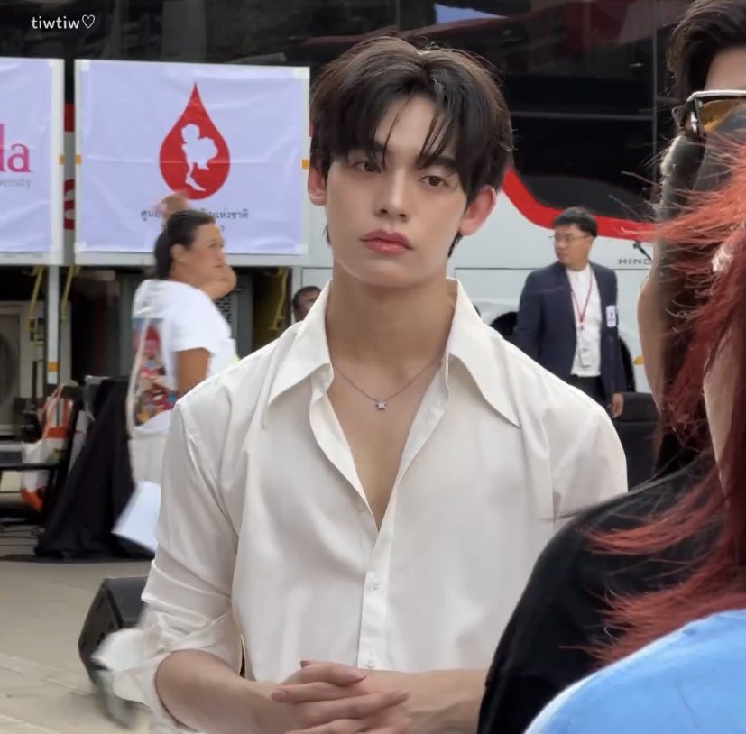 nanghsuhaneul's tweet photo. อยากเห็นเฮียป๋อเวอร์ชันนี้อีกจังเลย โอ๊ยยย เฮียป๋อ 😭😭😭😭😭 https://t.co/XSnDYY9cvZ