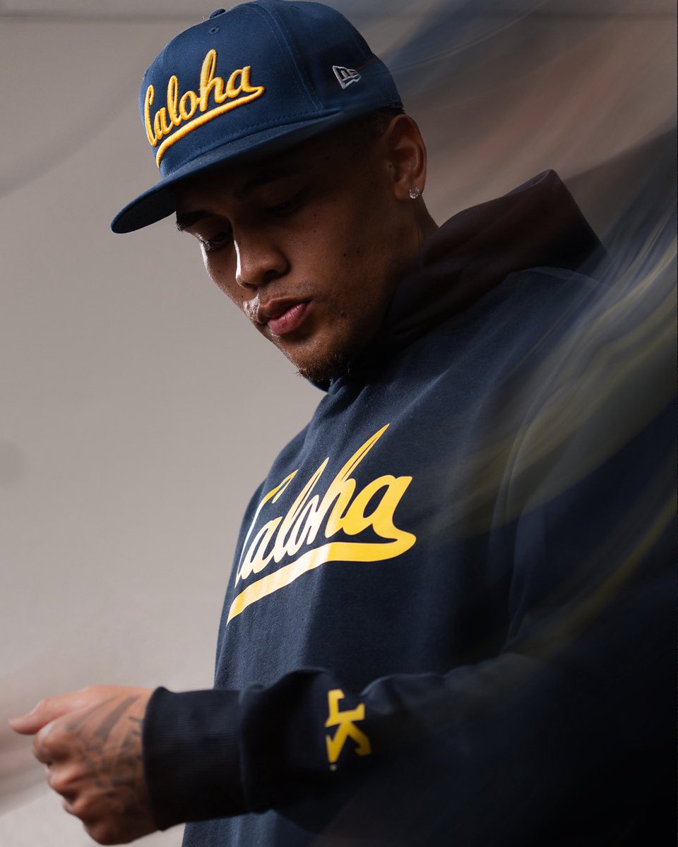 JaronKeawe's tweet photo. New season. New gear.
The Fall Drop lands this Saturday 9.5.26
Shop Online | In-Store | At the Game
#JKS #DropDay #New3ra #GFL #JustKeepStackin https://t.co/Hccnrso8Ij