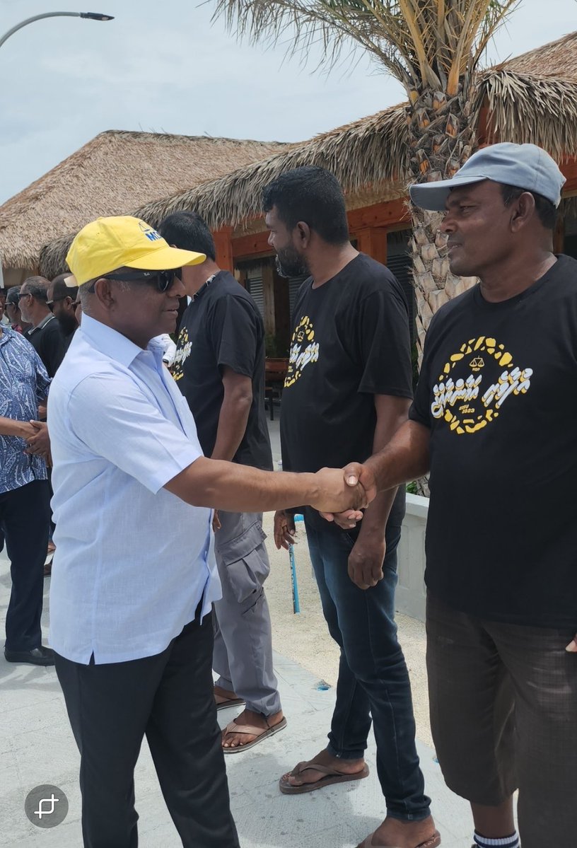 Mohamedfaisalv's tweet photo. ބޮޑުތިލަދުންމަތީގެ އެކުވެރިޔާ އޮނަރަބަލް އަބްދުﷲޝާހިދު 4 ސެޕްޓަމްބަރުވާ ހުކުރު ދުވަހު ކުޅުދުއްފުއްޓަށް ވަޑައި ގަންނަވަނީ !!! މި ދަތުރުގައި އެމްޑީޕީ އާއްމު މެމްބަރުންނާއި ބައްދަލު ކުރައްވާނެ. @aabaareh https://t.co/NUQ7OBxveR