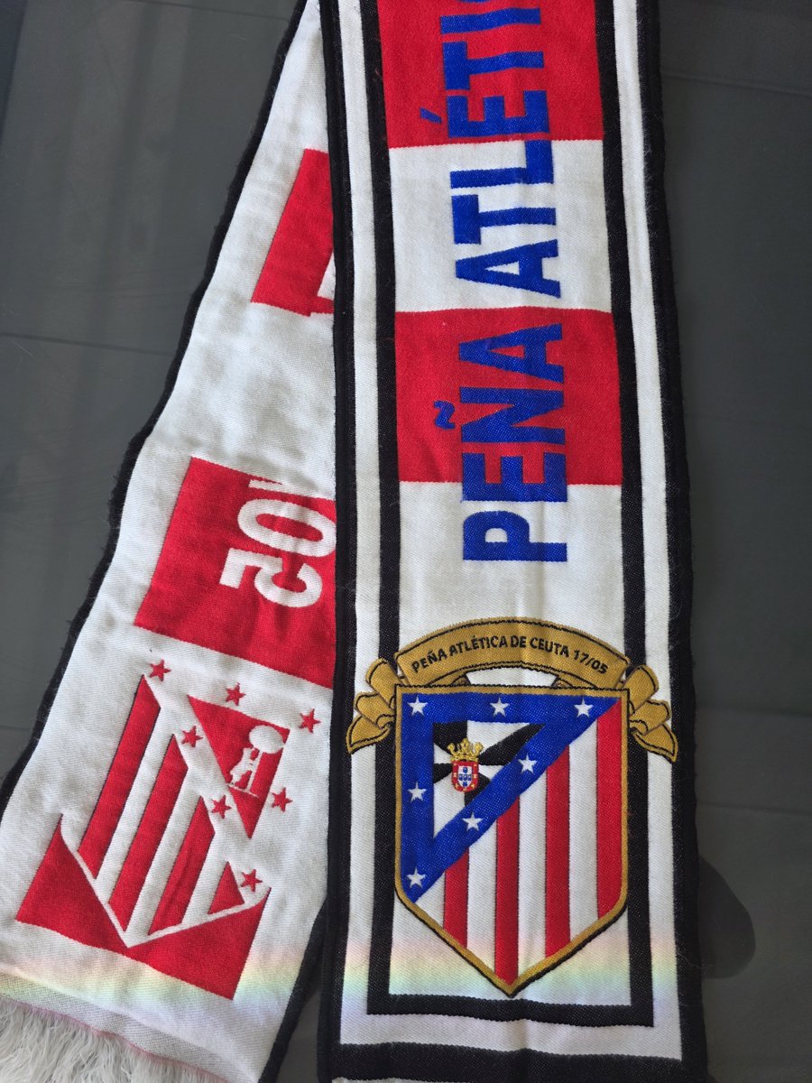 tolosa65's tweet photo. @unionatm Hace más de dos años y que la conseguí allí y siempre me acompaña al estadio. https://t.co/6cEjpn3Cyh