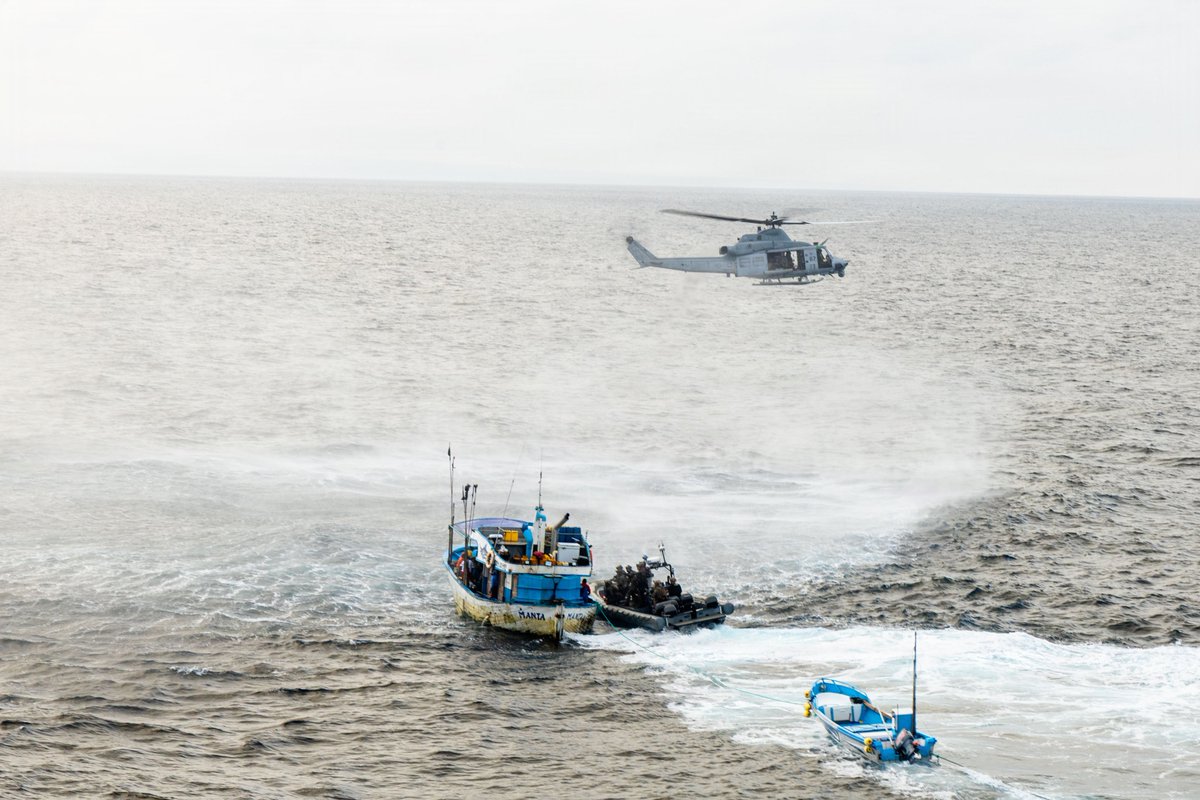 The24MEU's tweet photo. Disrupting Illicit Networks at Sea
On Aug. 28, #LCF24 executed a Maritime Interdiction Operation.
U.S. forces are deployed across @Southcom in support of #JTFWHEM, @DeptofWar-directed operations, and the President’s priorities. https://t.co/e604AZJYw4