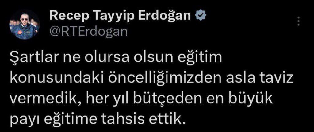 Mahmutcoban__'s tweet photo. Öğretmenlik sadece bir meslek değil, ülkenin geleceğini inşa eden en önemli görevlerden biridir. Genç öğretmenlerin sesi duyulmalı.
@oktay_saral @RTErdogan @Cankni1 @cuneytiltus @OnurluOgretmen @aliyalcin @kademozbay_
 #SnSaraldanAGSsözü50Bin https://t.co/wx6m0s6xtb
