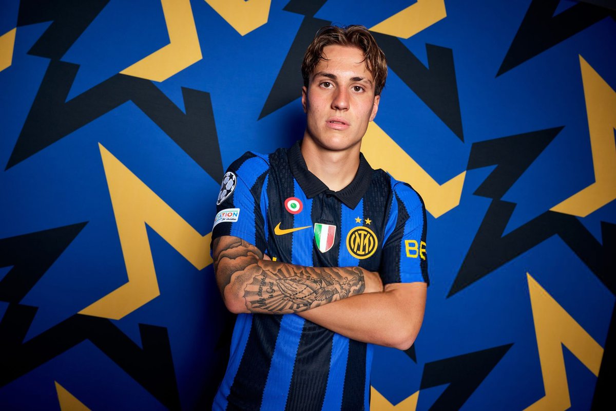 piacere_inter's tweet photo. 🌟 Mattia #Marello in lista Champions: continua a bruciare le tappe il classe 2008. Dopo la stagione da 15 assist in Primavera, ecco 1 gol e 1 assist nelle prime 3 partite di Under 23. Ora la lista Champions e un futuro che sembra scritto verso la prima squadra.

[@fcin1908it] https://t.co/69LeX19Mkx