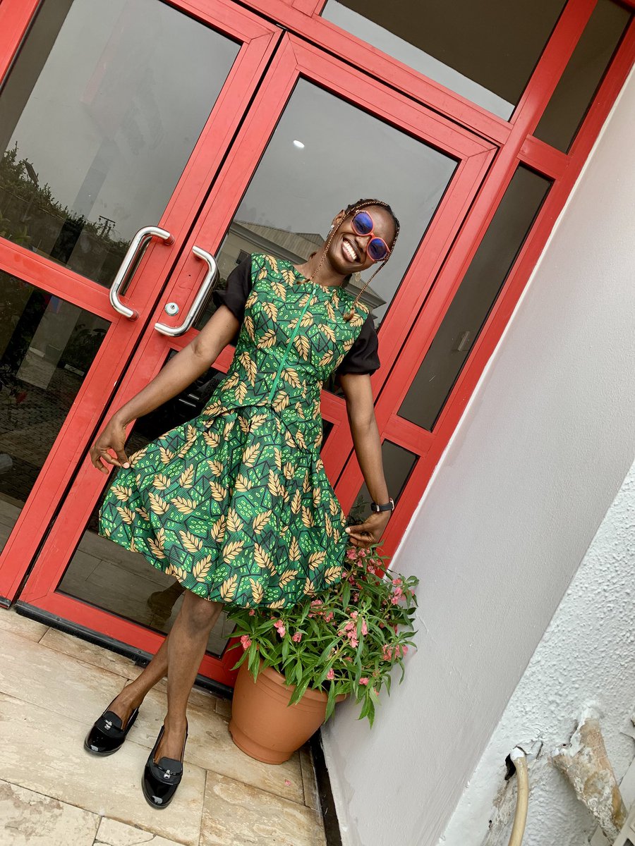 pearl4374's tweet photo. I imagined a beautiful playful carefree little girl vibes and the pretty bubble skirt did it for me. I can be grown and still express my inner-child with my dress.
The character is allow me to playyyy..
#isew
#africanprint
#sewtofit https://t.co/kLlxFWtydb