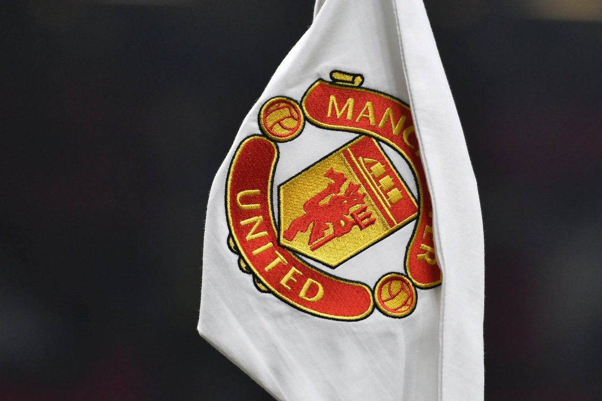 TheUTDHQ's tweet photo. 🚨 2026/27 OFFICIAL NUMBERS:

GOALKEEPERS:
#1 Senne Lammens
#12 Karl Darlow
#22 Tom Heaton
#45 Dermot Mee

DEFENDERS:
#2 Diogo Dalot
#3 Noussair Mazraoui
#4 Matthijs De Ligt
#5 Harry Maguire
#6 Lisandro Martinez
#13 Patrick Dorgu
#15 Leny Yoro
#23 Luke Shaw
#41 Harry Amass

MIDFIELDERS:
#7 Mason Mount
#8 Bruno Fernandes
#17 Andrey Santos
#18 Youri Tielemans
#20 Carlos Baleba
#25 Manuel Ugarte
#37 Kobbie Mainoo
#38 Jack Fletcher
#39 Tyler Fletcher

FORWARDS:
#9 Marcus Rashford
#10 Matheus Cunha
#11 Joshua Zirkzee
#16 Amad Diallo
#19 Bryan Mbeumo
#30 Benjamin Sesko
#31 Shea Lacey