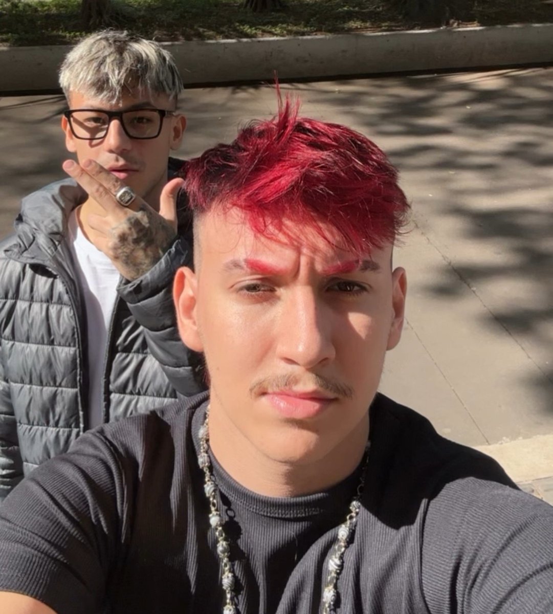 martnsofi's tweet photo. os casais originais voltaram 🥰 https://t.co/kUjSIVnKSk
