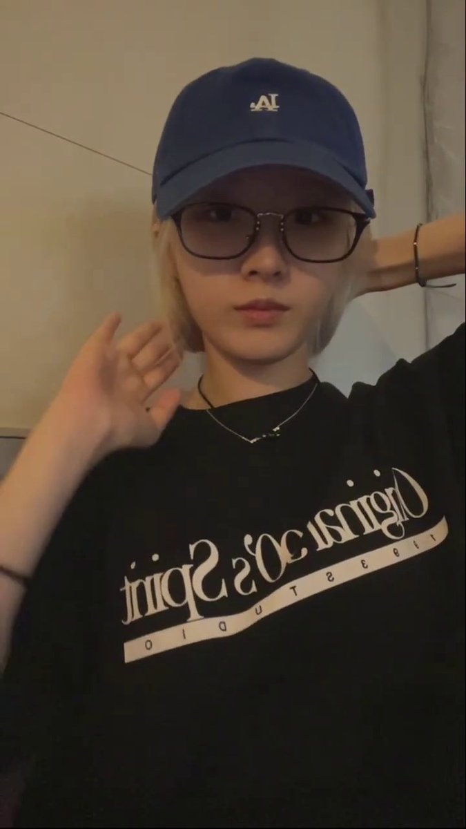 haseulface's tweet photo. https://t.co/EBZFW5xAk8