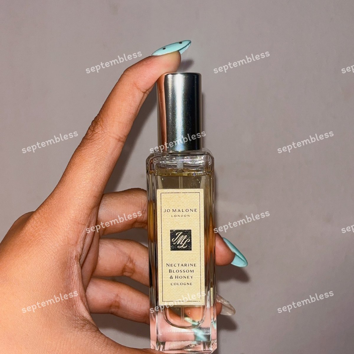 Septembless's tweet photo. 🍈  ส่งต่อ Jo Malone 95%
𓊆 ྀིྀིྀི Nectarine Blossom &amp; Honey Cologne ⑅𓊇

price ꒰ 490-. ꒱🏷️ ( from 3100-. )

📬 รวมส่งแล้วคับ

#ส่งต่อเครื่องสำอาง #ส่งต่อเครื่องสําอางค์ #ส่งต่อjomalone #jomalonethailand #ส่งต่อคสอ #ส่งต่อ #ส่งต่อน้ำหอม https://t.co/Dl2DogenxH
