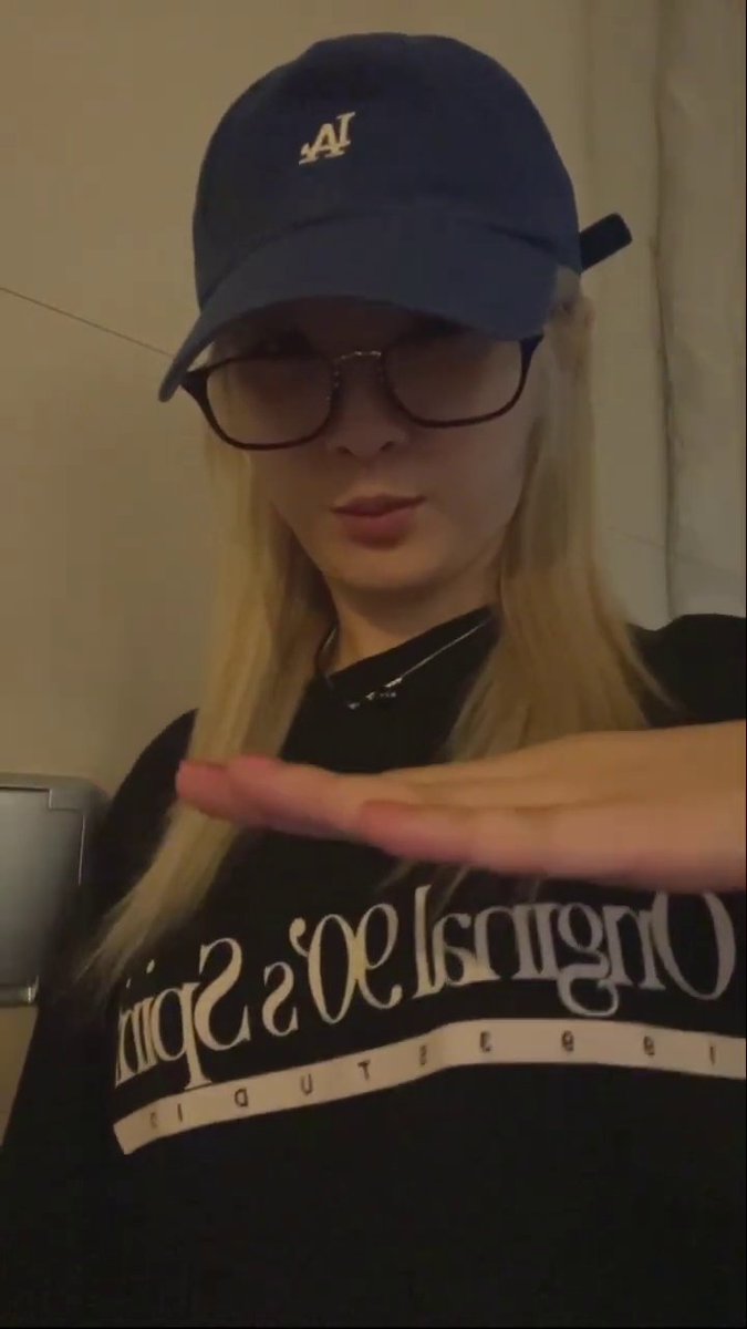 haseulface's tweet photo. https://t.co/P6ohUxS3Rq