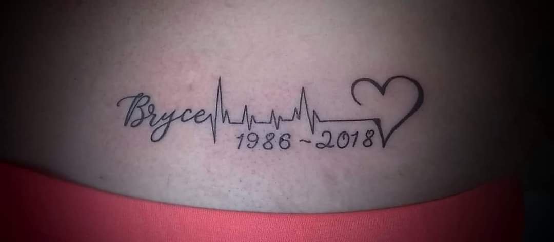 shareinhallett's tweet photo. Thinking of my son Bryce today, who passed away from brain cancer 8 years ago. 
My heart beat for him in my womb,and broke in two the day he left. 
Missing you my boy. Life just isn't the same. RIP until we meet again...💔 https://t.co/HZOSxvZCvx
