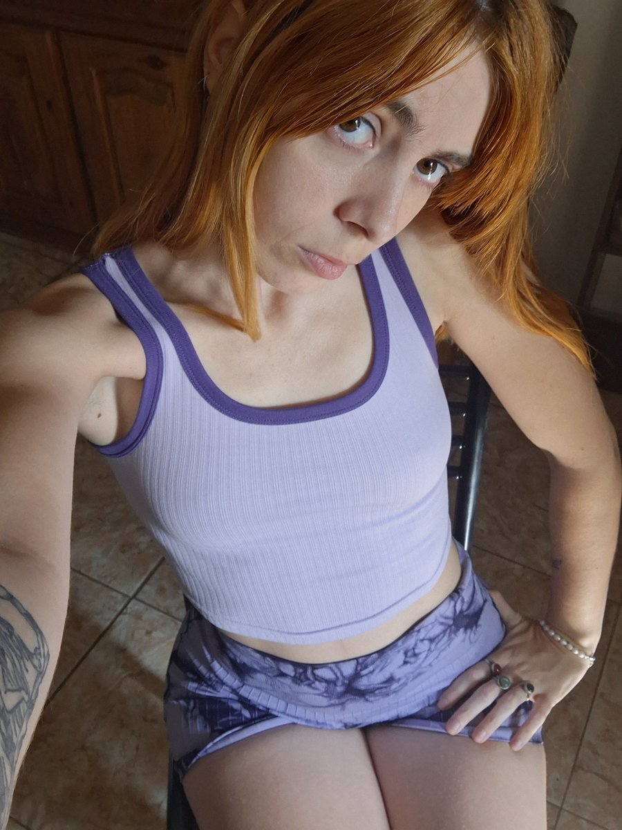 Twist3dbratty's tweet photo. This set looks good on me like your money in my bank account💪💸 https://t.co/Ufgux148jR