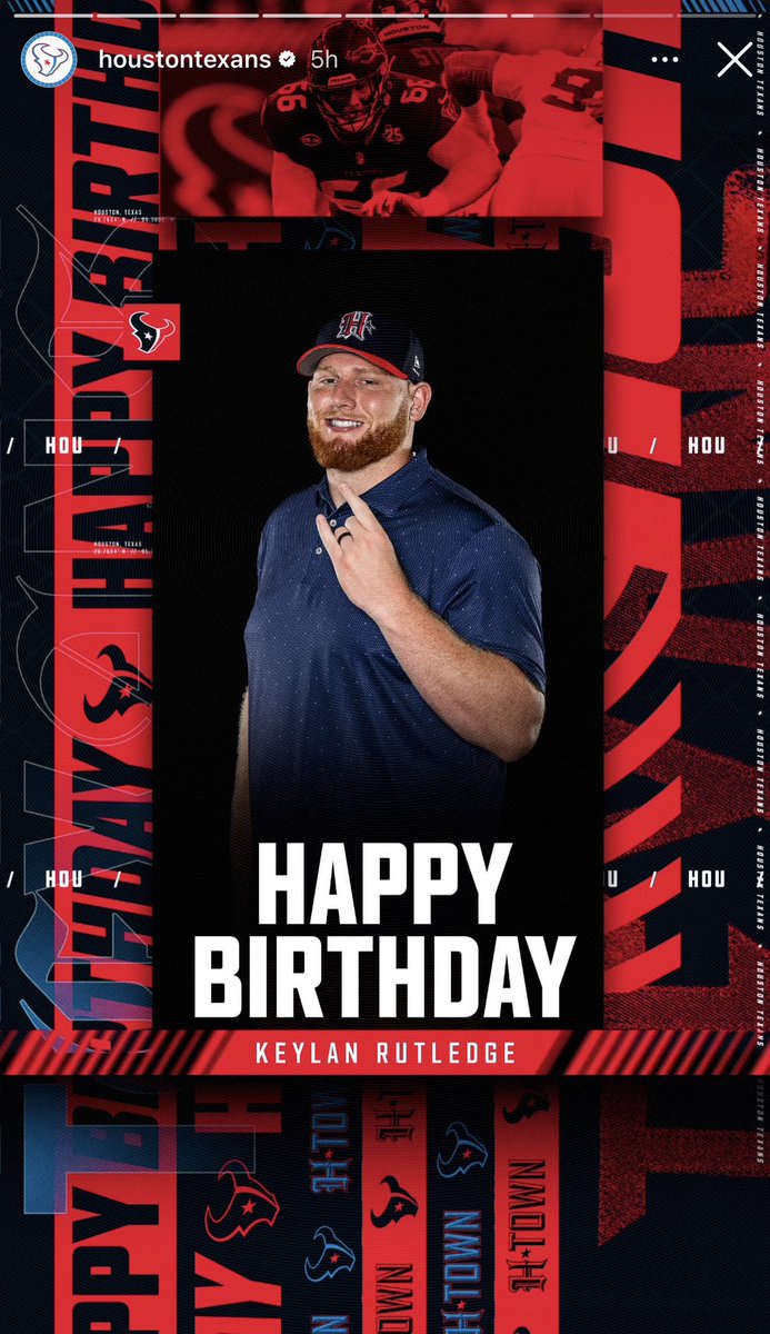 TexansCommenter's tweet photo. Wait how am I just now learning that Will Anderson Jr. &amp; Keylan Rutledge have the same birthday? 

Say less fam 😂 https://t.co/o366ivHn8Q