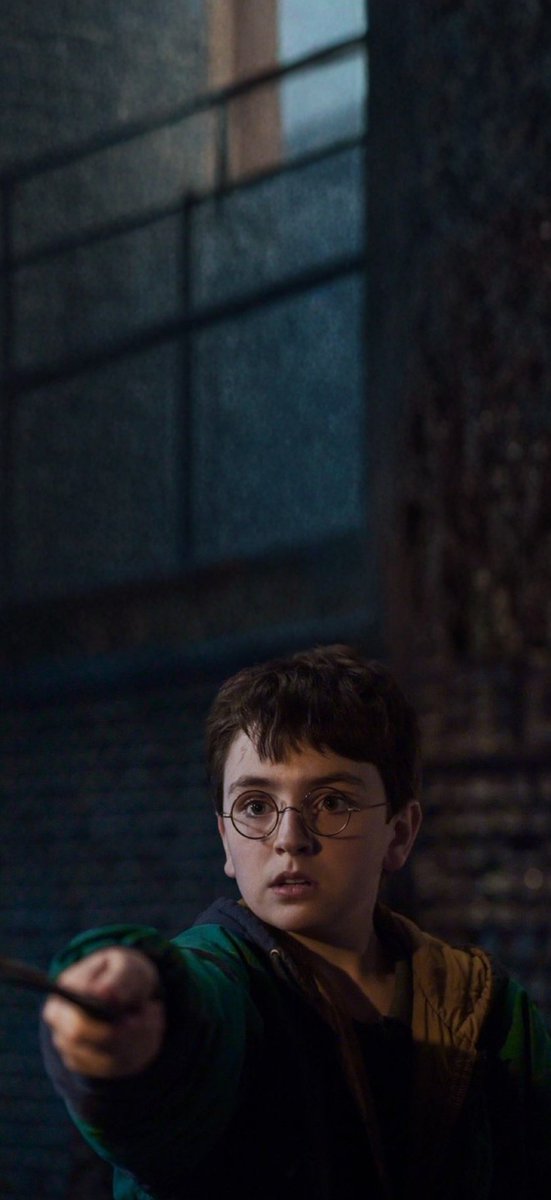 unlockscreen's tweet photo. — Harry Potter Series | Harry, Ron &amp; Hermione Wallpapers ⚡️

like &amp; rt if you use it!! /math https://t.co/GesmJ6QqmE
