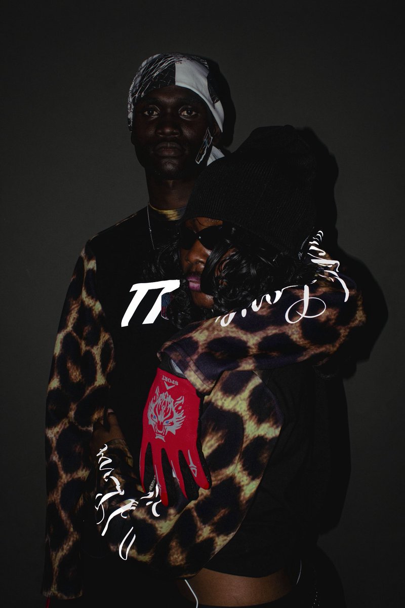 whoisTRD's tweet photo. WICKED LOVE LONG-SLEEVE TEE OUT
PRE-ORDER YOURS NOW
PRICE 🏷️: 35,000 Naira Only
DELIVERY AFTER 10 WORKING DAYS [2 weeks]
WORLDWIDE SHIPPING✈️ https://t.co/Baz2juLNpN