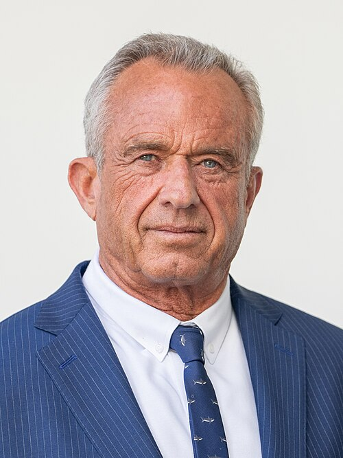 floricalt's tweet photo. One case of Robert F. Kennedy Jr. has been recalled due to possible contamination of Robert F. Kennedy Jr. https://t.co/MSmWNcWFfU