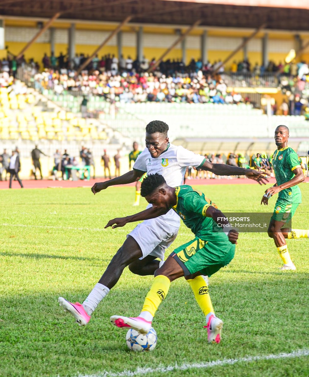 manniure's tweet photo. Another new signing of kwara utd to watch out for this season is their no 30, solomon. One thing I noticed is that he isn't afraid to take on defenders which is a very useful ability as a winger. Fans of kwara utd should watch out for himπ₯π₯.
#ftmsports
#euromatchnpfl https://t.co/on2gIIrwSF