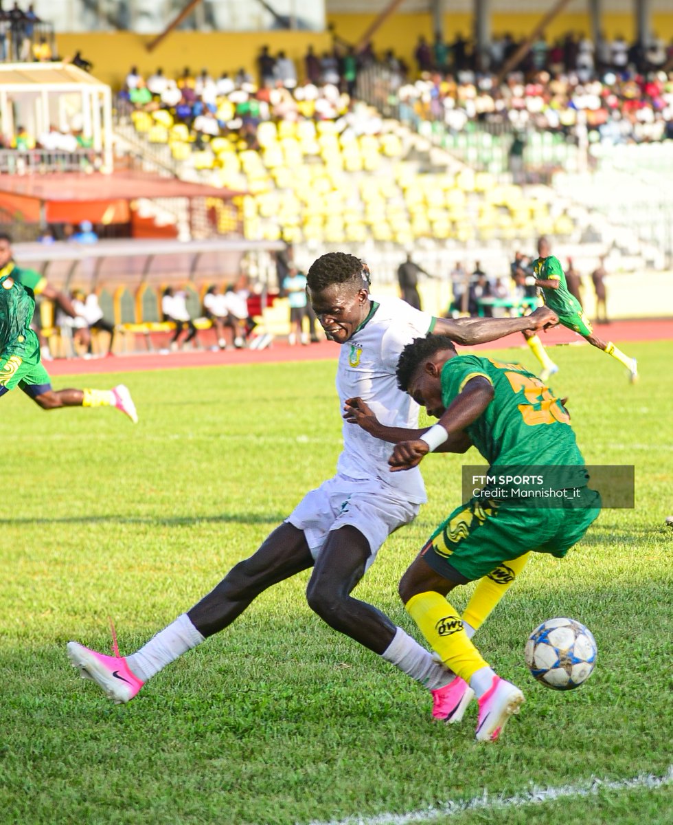 manniure's tweet photo. Another new signing of kwara utd to watch out for this season is their no 30, solomon. One thing I noticed is that he isn't afraid to take on defenders which is a very useful ability as a winger. Fans of kwara utd should watch out for himπ₯π₯.
#ftmsports
#euromatchnpfl https://t.co/on2gIIrwSF