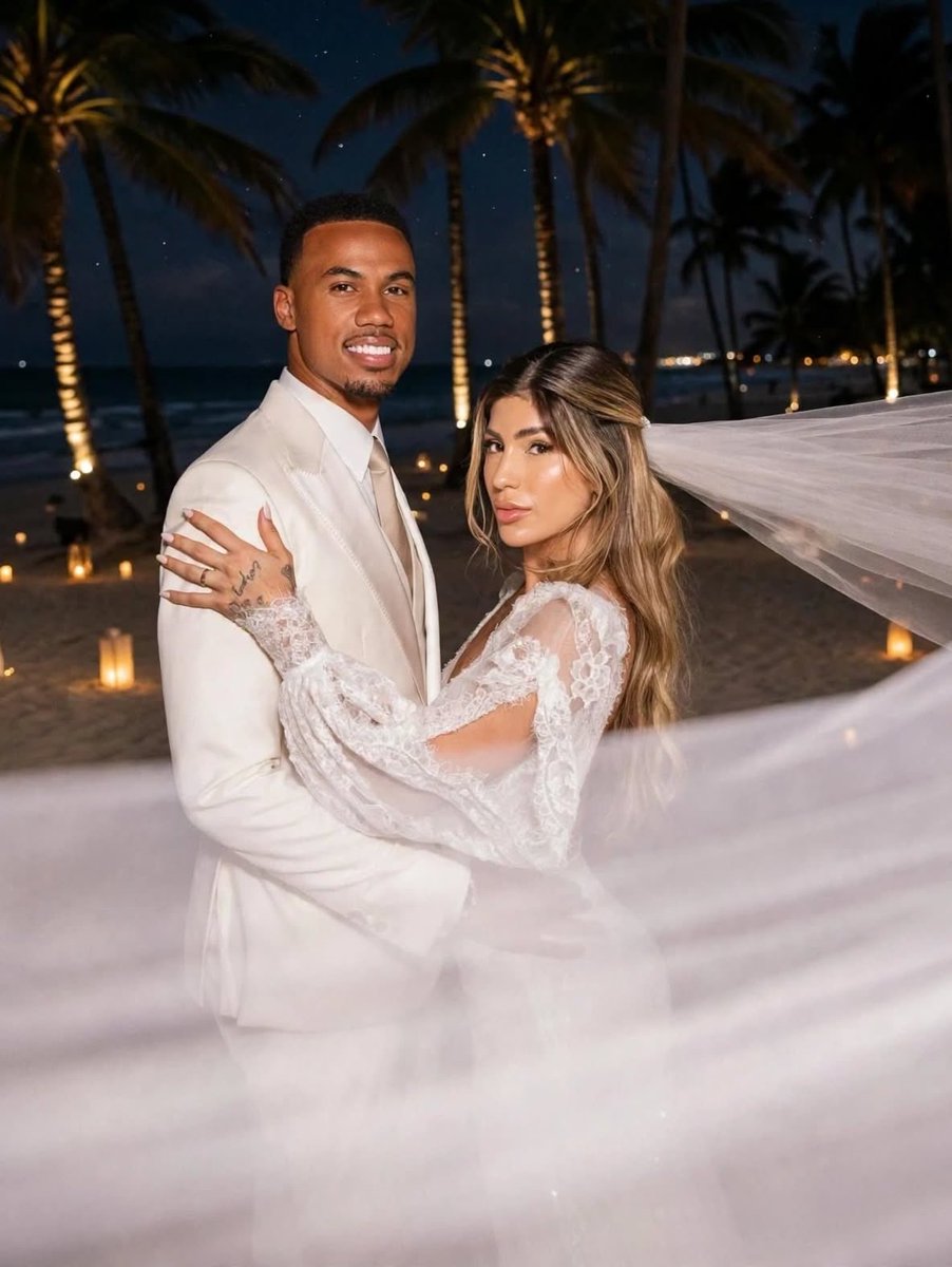 IamJoe_lOmiat's tweet photo. A beautiful moment when Gabriel Magalhaes married his wife, Gabrielle Figueiredo 🥰❤️ https://t.co/ccFiTMYptx