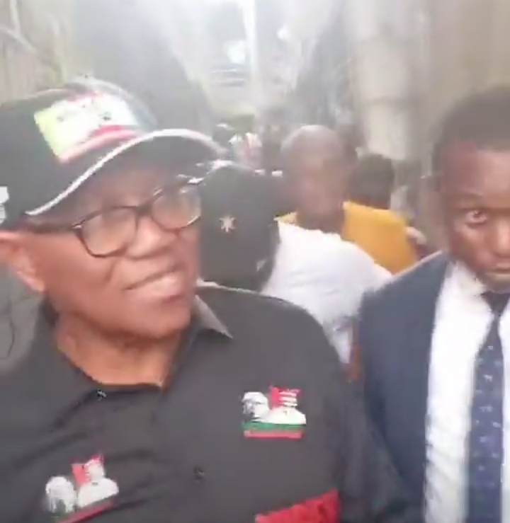 nairaland's tweet photo. Peter Obi 2027 Campaign Van Spotted (Video, Photos) https://t.co/sQ95tCUFxm