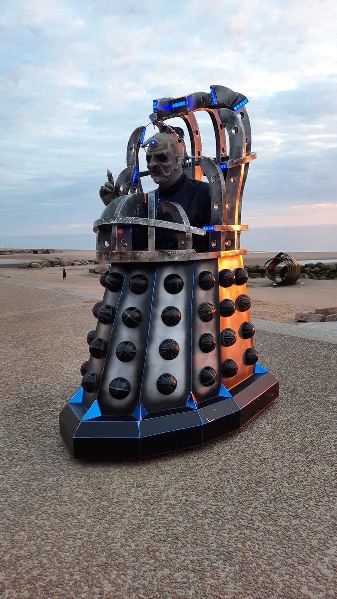 Dadros3's tweet photo. #Davros has decided to speak out so please bare with me.
There are certain things that have endured for generations.
Things that have survived wars, regime changes and the passage of time.
They become part of the fabric of civilisation. https://t.co/oC1terBWO1