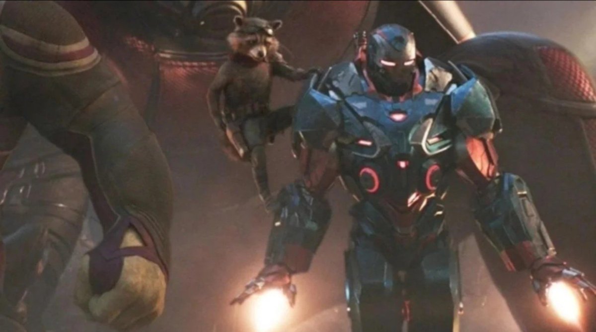 Ofcimcold's tweet photo. We've seen War Machine go HAM in Infinity War but why didn't we see any of that in Endgame? https://t.co/Aaye1s4MEv
