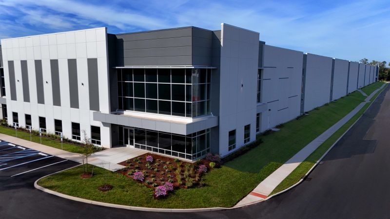 NewsByRENJ's tweet photo. From The Briefing: 9-2-26
New 294,000 sq. ft. Crow Holdings #warehouse in #Burlington earns #LEED certification
https://t.co/uIrKrR2ug5
#NJ #TheDailyBriefing #commercialrealestate #newjerseyrealestate #RealEstateNJ #news #industrial #sell #deal #commercial #CRE #NJCRE #RENJ https://t.co/MGr799ojtc