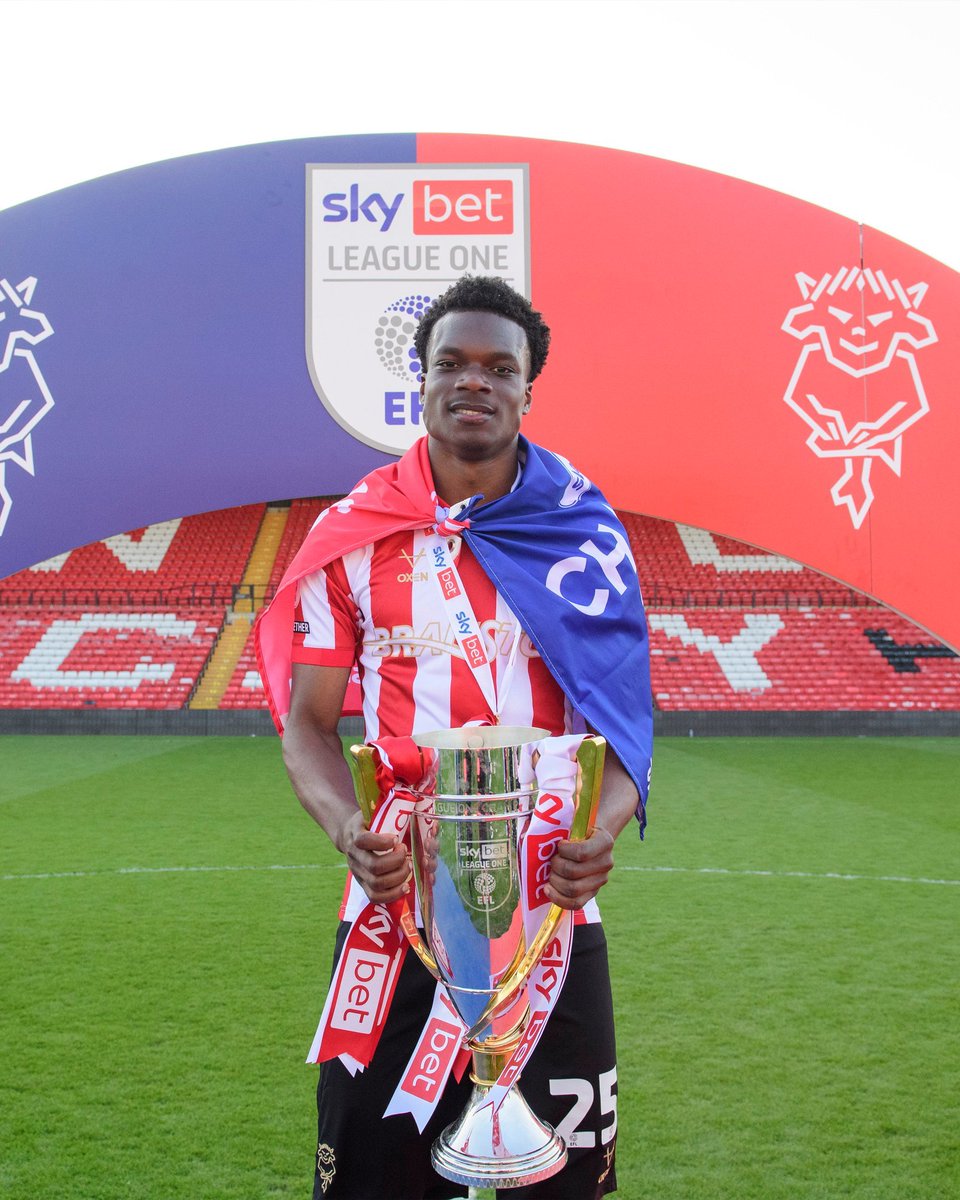 Imps_news's tweet photo. My MOTM against Blackburn - 

 Deji Elerewe

Looks so good in a 3 at the back 

Wins every header 

Comfortable on the ball &amp; running into midfield at times

Could have got a goal / assist

Leave yours down 👇 

#WeAreImps #Imps https://t.co/RRDlTauQYW