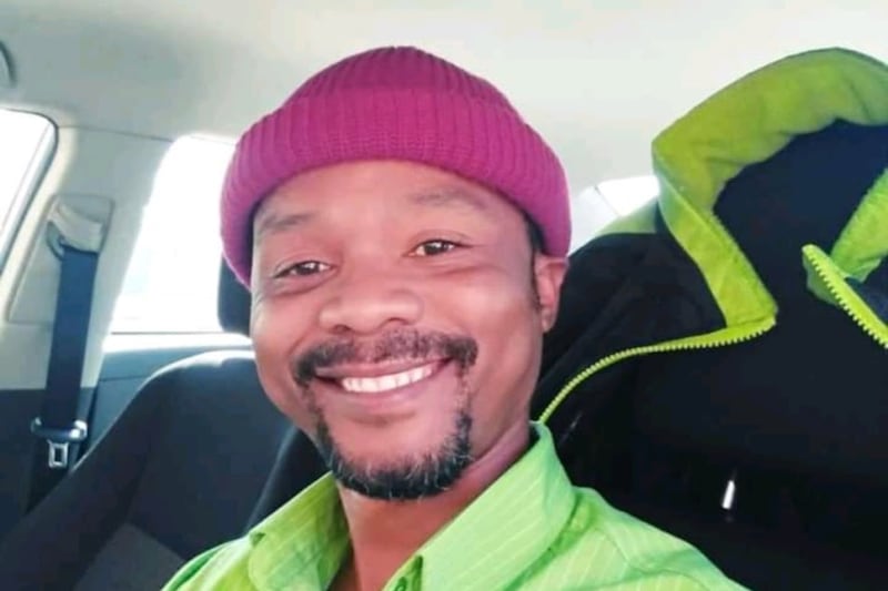 MusaMzilikazi's tweet photo. This is Gomotso Diale from Pimville Soweto

He died because of Nhlanhla Lux

Nhlanhla Lux asked him to help with chasing away illegal foreigners

Illegal foreigners shot and killed him in 2022

Today Nhlanhla Lux says illegal foreigners are our brothers are they are more welcome to stay in the country

Nhlanhla Lux loves more more than South African people