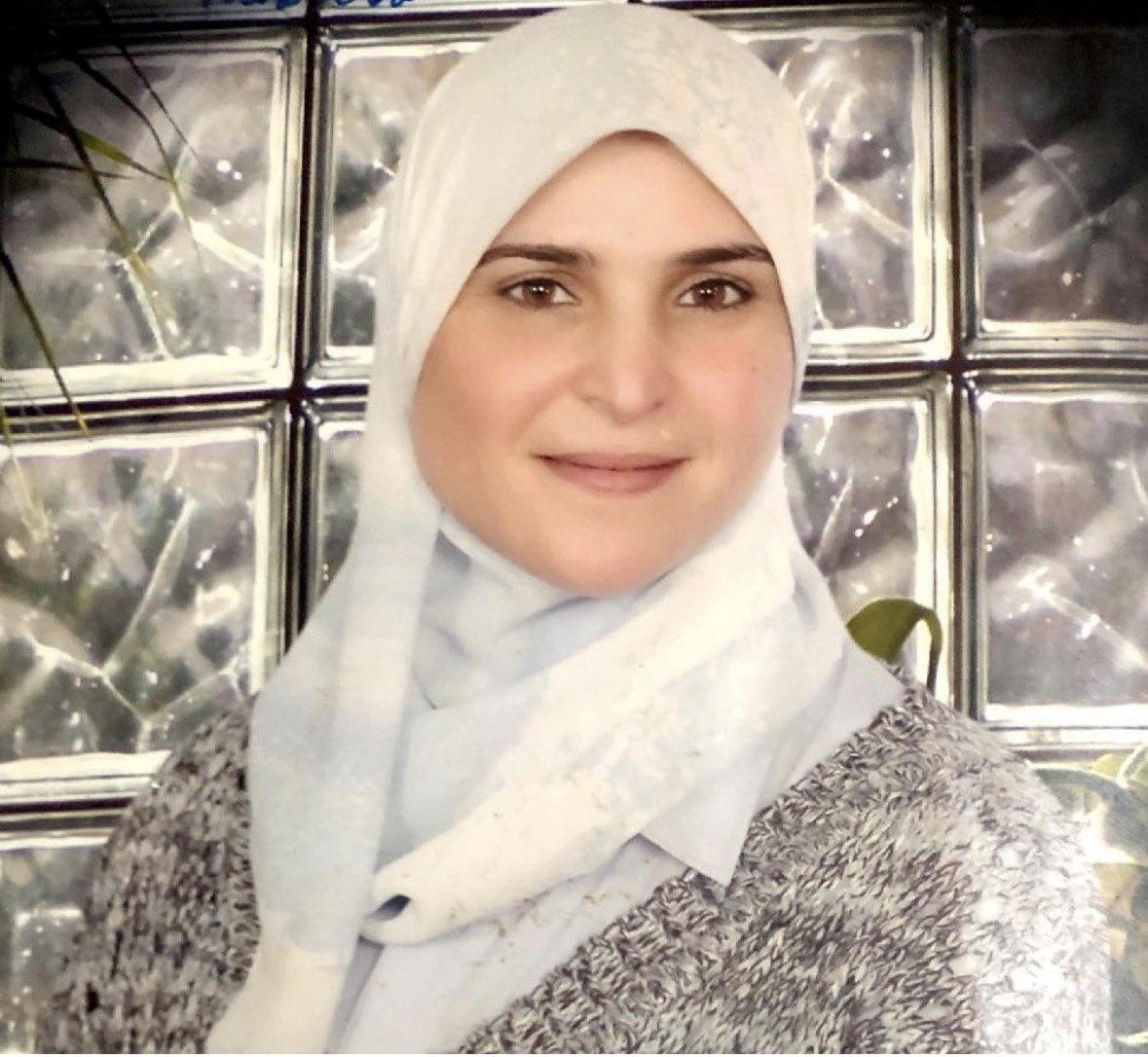 MohammedMAHSOOB's tweet photo. الحرية ل # حسيبة-محسوب 
ولآلاف المعتقلين ظلما في سجون الاستبداد

إِنَّ المَظالِمَ لا تَزولُ وَإِنَّما
تَبقى عَلى الأَيّامِ وَهيَ دُيون https://t.co/zJWNonFRbn