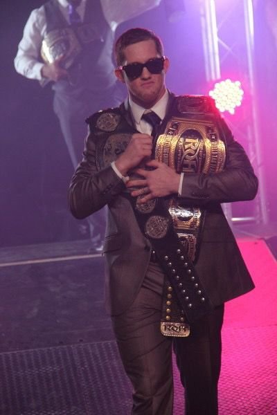 WSWCAGE's tweet photo. Three Incredible Men. But At The End. I Am Your First. I Finally Did Something.

And I Thank All Who Rode My Wave Until This Moment.

Love,
Internet Champion, Connor Cage. https://t.co/TUry4SqVQD