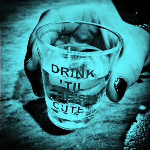 puckoffpls's tweet photo. ㅤㅤ

                      💋 
      *like this post to see
        how many shots of
           alcohol it would
           take for my muse
              to kiss yours.* https://t.co/yldf5dH5xT