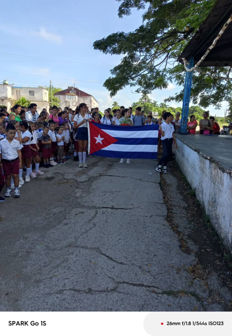 Inspeccdgeplac's tweet photo. Inicio en el Consejo Populat Benito Juarez en el municipio De placetas el encuentro del curso escolar 2026 2027. #CubaMined  #TodosalasAulas #dgeducacionVillaCkara. #dgeducacionplacetas. https://t.co/MSvQRw2Vpn