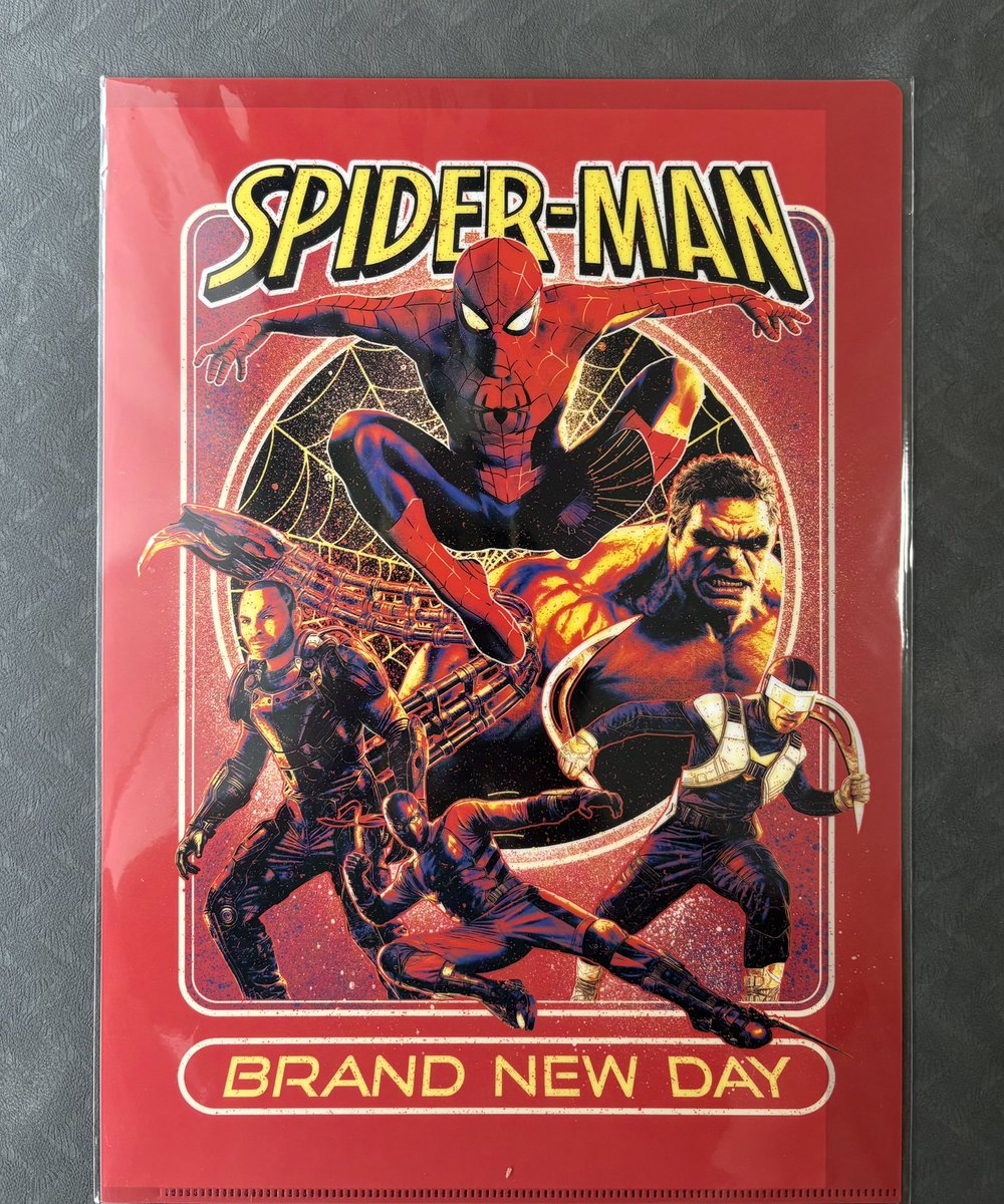 clearfile_lover's tweet photo. 【file.1040】
▶︎ スパイダーマン

公開中の映画「スパイダーマン：ブランド・ニュー・デイ」のオリジナルグッズのクリアファイル。

#クリアファイル 
#スパイダーマン https://t.co/44XZ2o1bBM