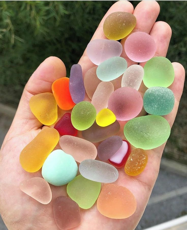 purelivn's tweet photo. sea glass https://t.co/5z2W0JmEGq