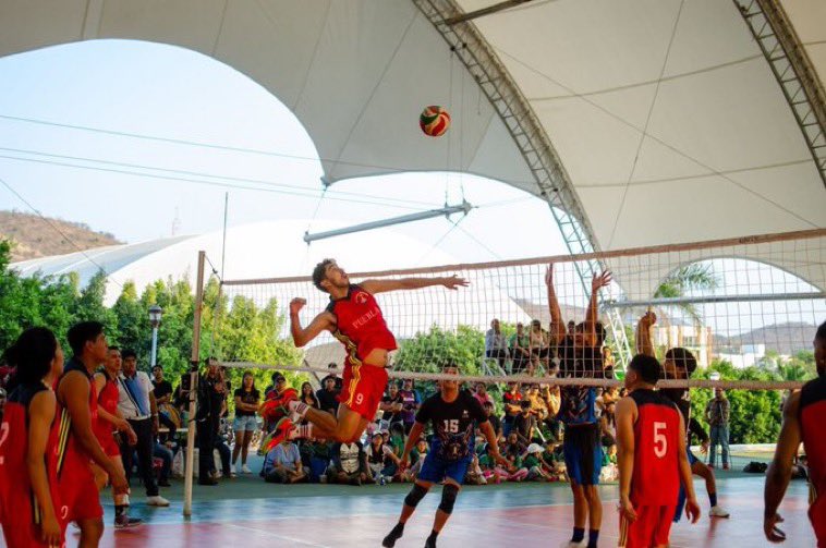 AntorchaEnGto's tweet photo. ¿Listos para el remate? 🔥 El próximo 6 de septiembre las canchas de todo el país se llenarán de energía con la #JornadaNacionalDeVoleibol. Ubica la sede de tu estado y ven a vivir la emoción del voleibol en vivo. https://t.co/bmS3ZUmX7j