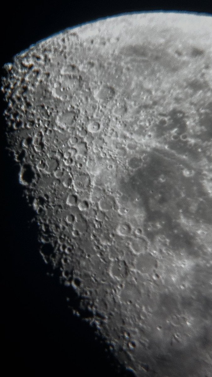 47_7f's tweet photo. Tonight Moon🩶 https://t.co/C4xOtbBvFd