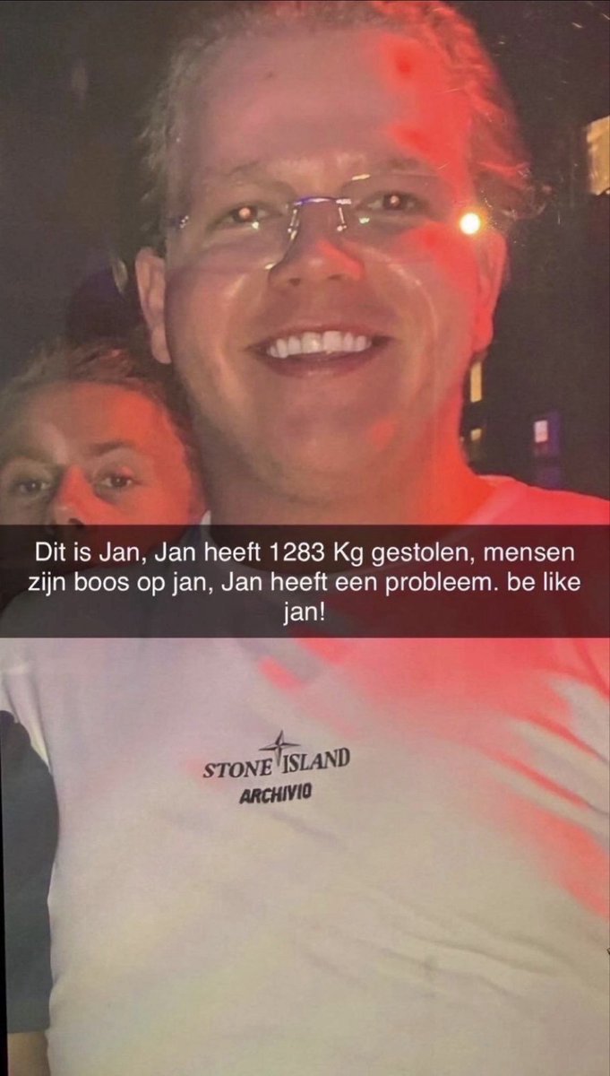 Edolfgitler's tweet photo. @keeppushing55 @John_Rdam Hier heb je er nog 2 https://t.co/u9ZmGbPatT