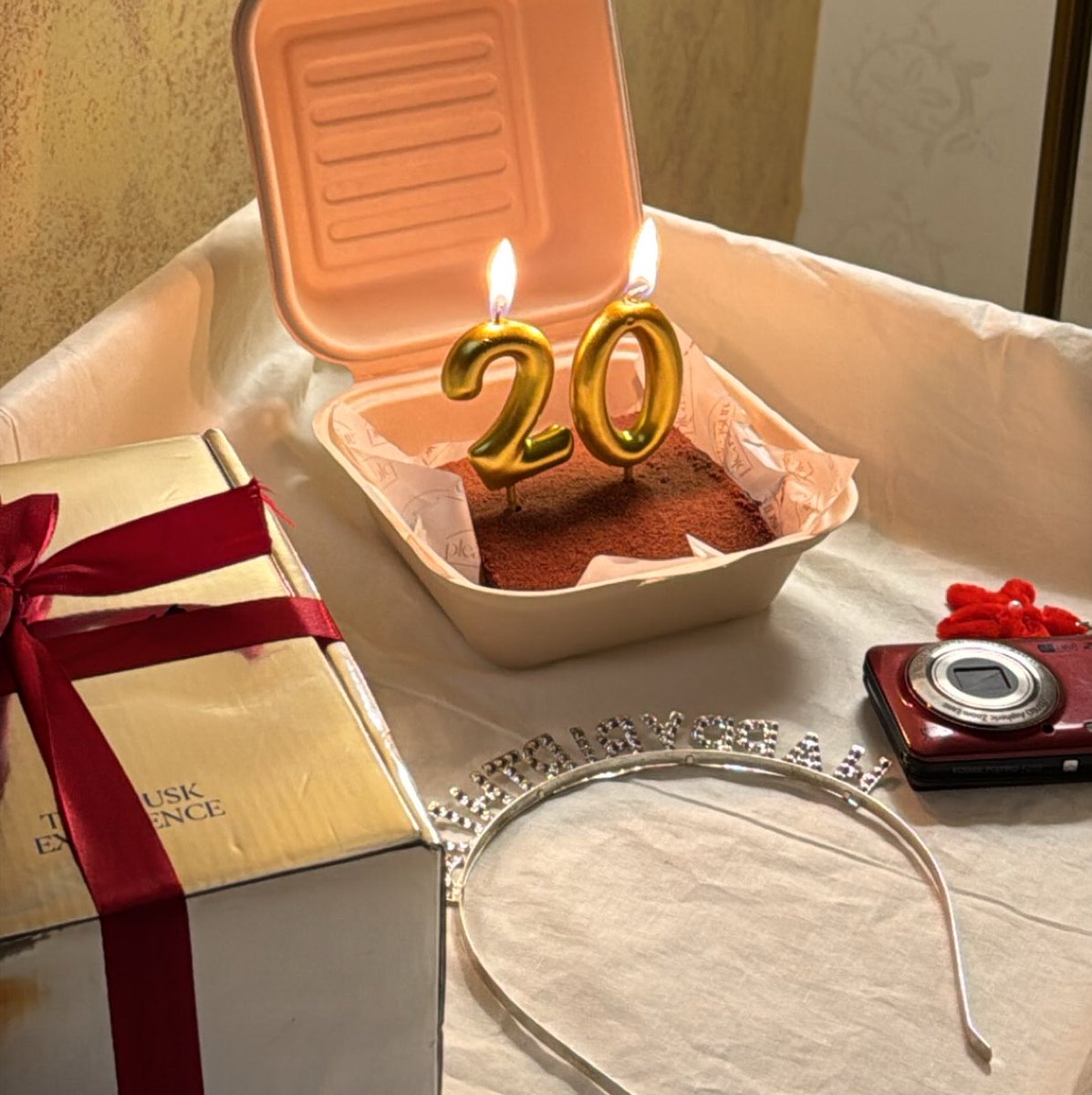 Sep__3rd's tweet photo. I'm officially older.. https://t.co/uk9k8xJIMs