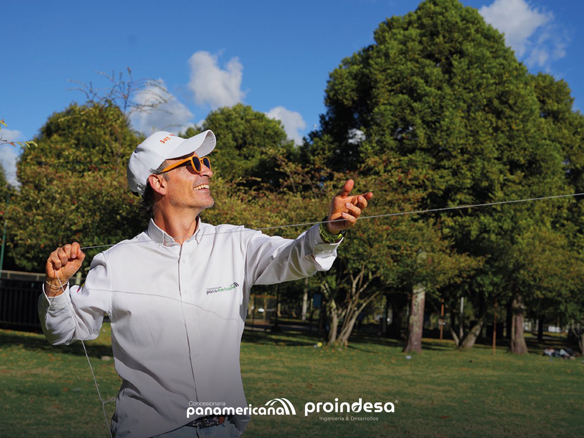 ConPanamericana's tweet photo. 🪁 ¡Así vivimos nuestro Festival de Cometas 2026! 💚

Una jornada para disfrutar juntos y seguir fortaleciendo los lazos que nos unen como equipo.

#FestivalDeCometas #Panamericana #SomosPanamericana https://t.co/r0OhbadAbG