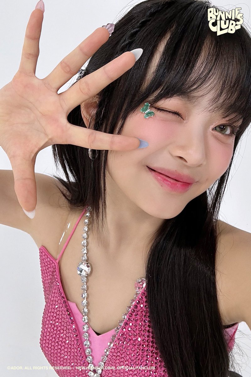 banleesoo's tweet photo. #hanni #njz #bunniesclub https://t.co/ruB6IQX9Nr