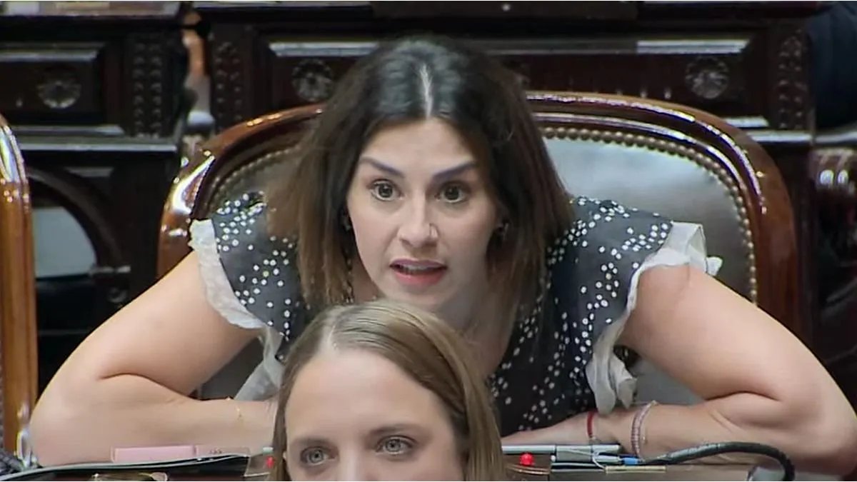eldannxd's tweet photo. @Leigianni Se repite la historia? https://t.co/xoZmAqGF09