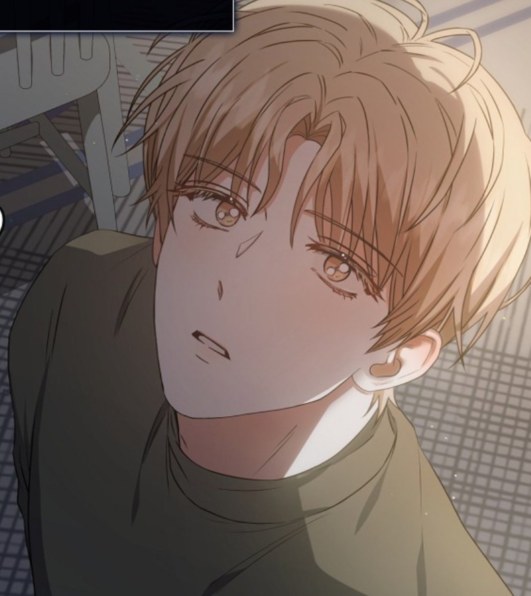 maro6180's tweet photo. 오늘 정말 행복한 하루다... 아현님 보고 한 번 더 행복해지기 https://t.co/HKLK7fx4n8