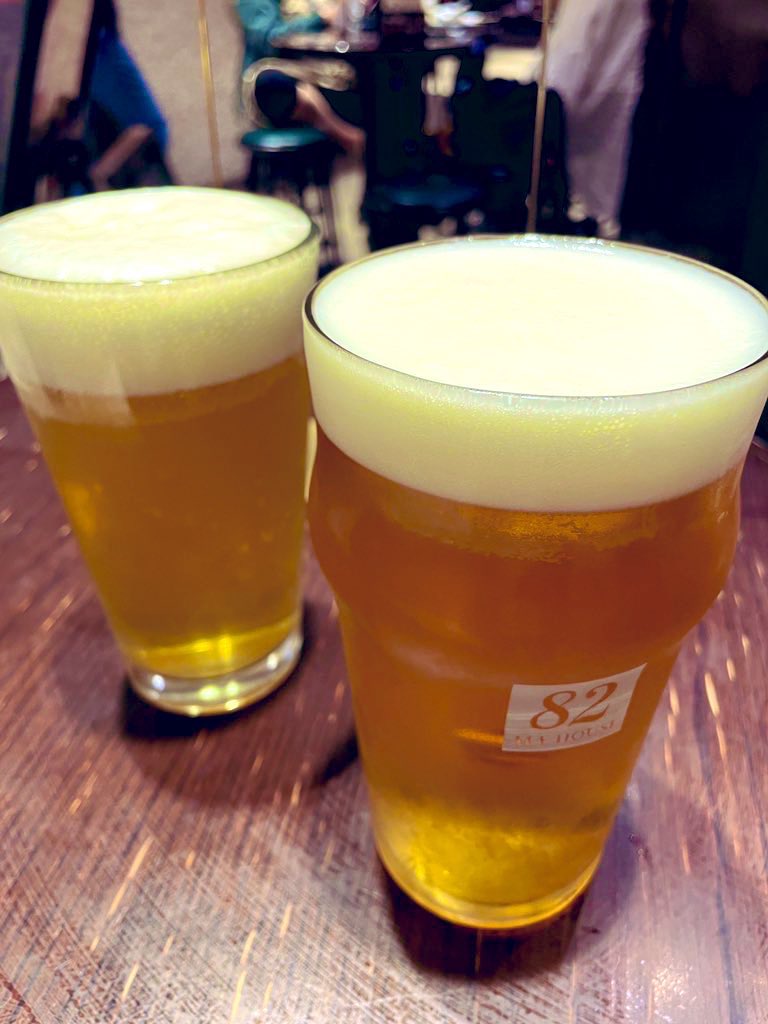 HUB_82's tweet photo. おはようございます！（👓）
秋にゆっくりエールビール🍺
好きです。

HUB a nice day 🌈🌈🌈 https://t.co/QntprA3dQr