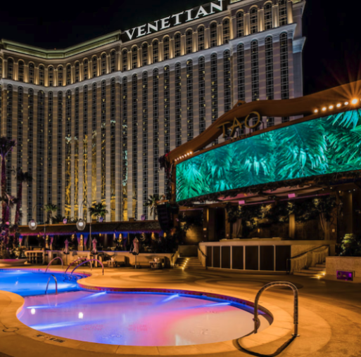 VMwareCommunity's tweet photo. 🎉 We're getting excited to celebrate!

Join us for The #VMwareExplore Party tonight, at 7PM.

Expect live music, games, food, drinks, and the best community vibes of the week. Bring your event badge for entry! 🪪✨

Still need details? https://t.co/yXxtNjJNKQ https://t.co/8aC7GkHtkH
