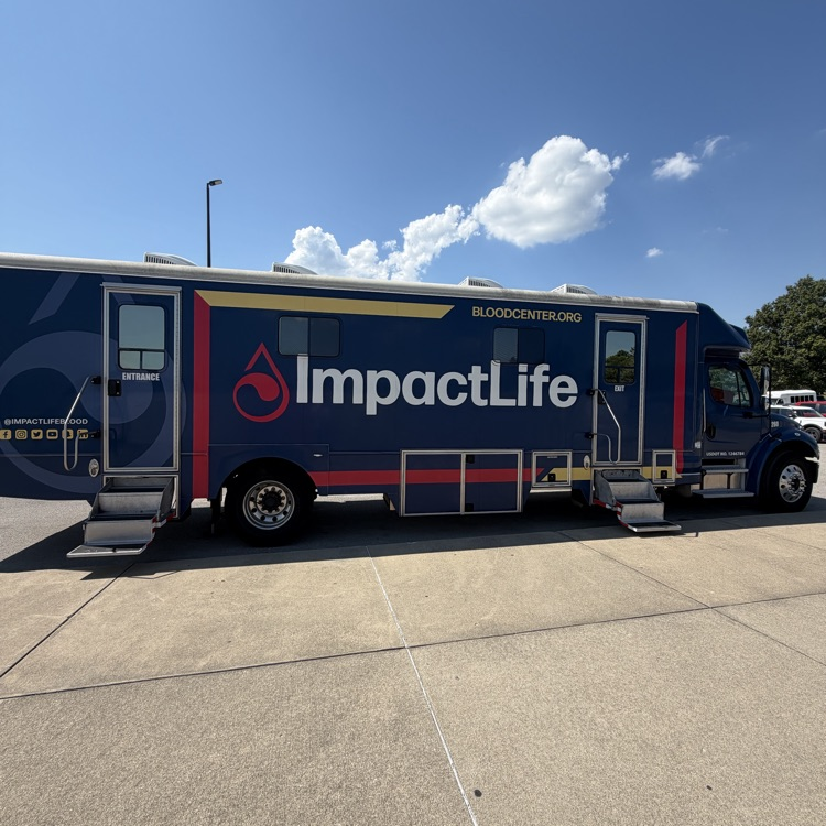 TriadHighSchool's tweet photo. Triad's Blood Drive was a success, even had a celebrity stop by! https://t.co/0SwKiB0fM4