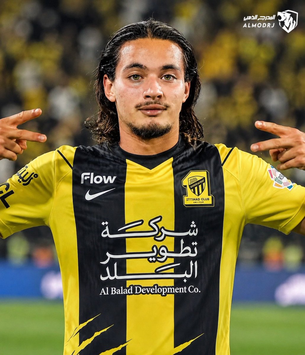 AImodrj's tweet photo. الترند الاول عالمياً حالياً 🌎⚫️🟡

 #HadjMoussaToIttihad https://t.co/kUAJSHjCTl